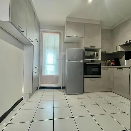 Duplex 70M2 - Vue Cite Medievale - Parking Gratuit Carcassonne Esterno foto